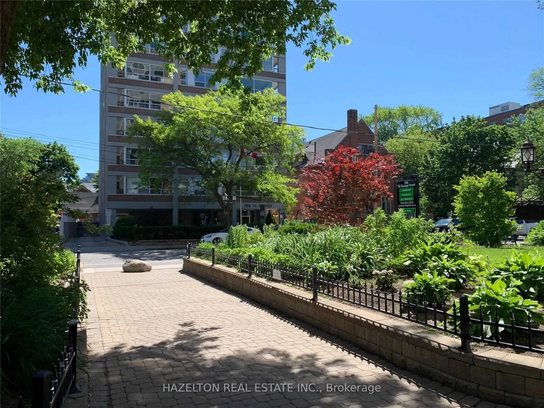 206 St George Street #901