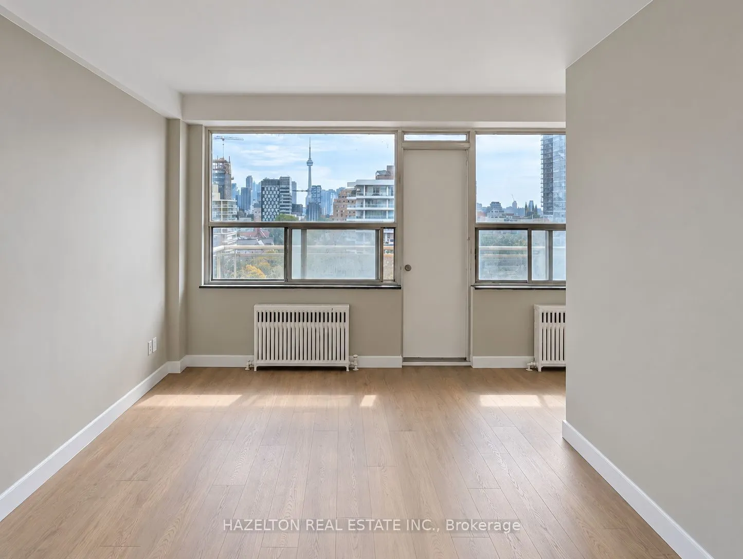 206 St George Street #901