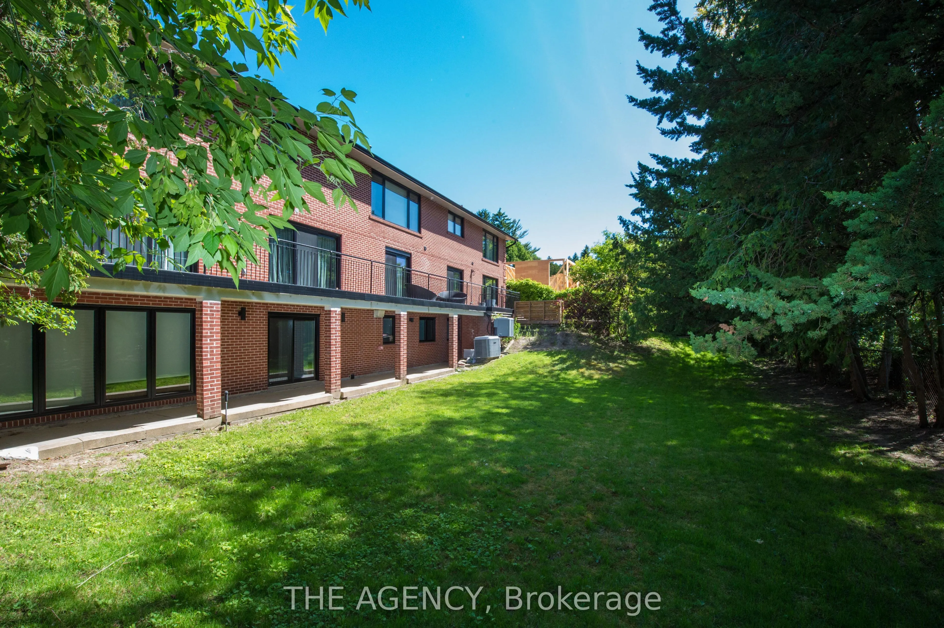 7 Shady Oaks Crescent