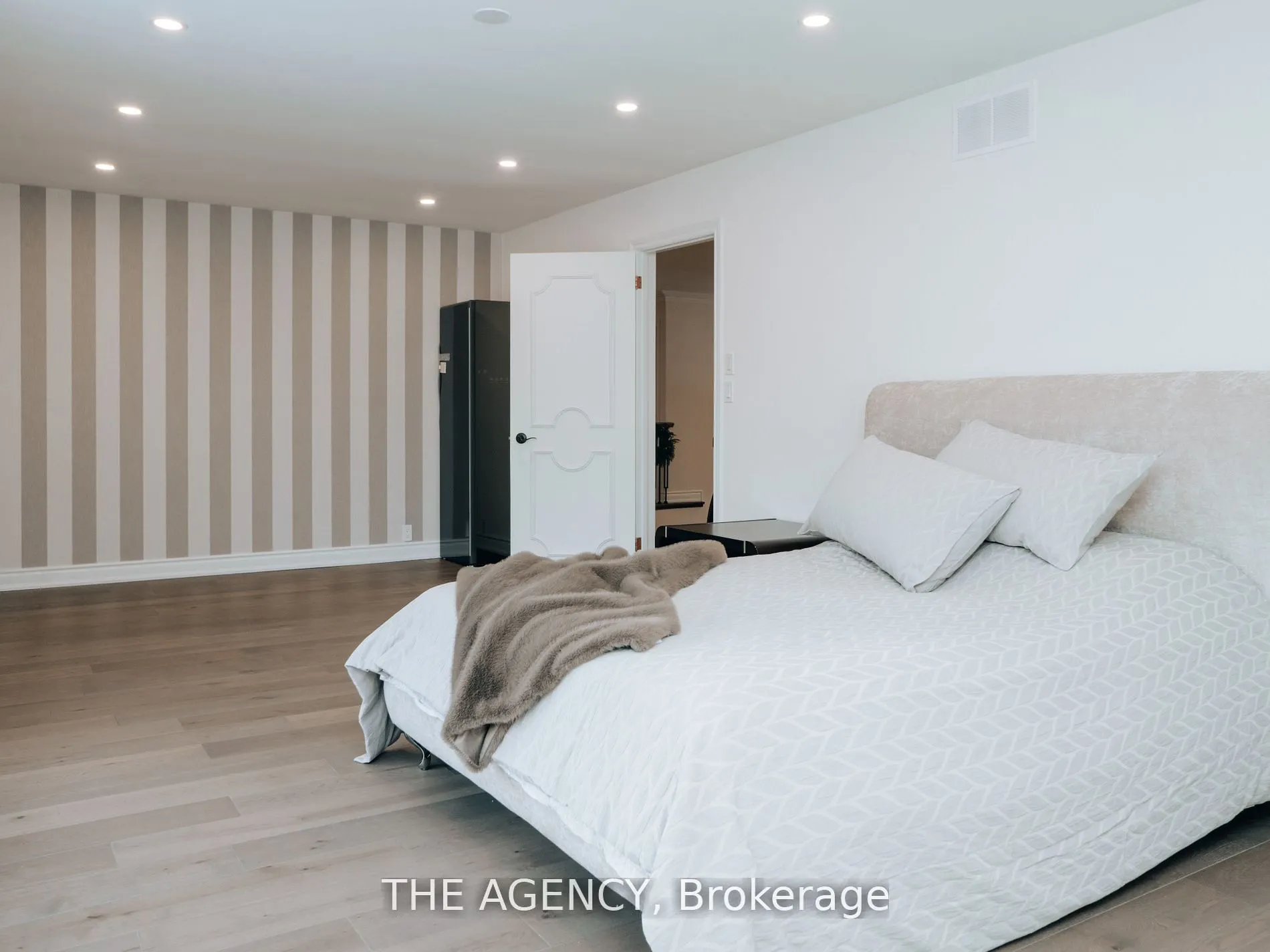 7 Shady Oaks Crescent