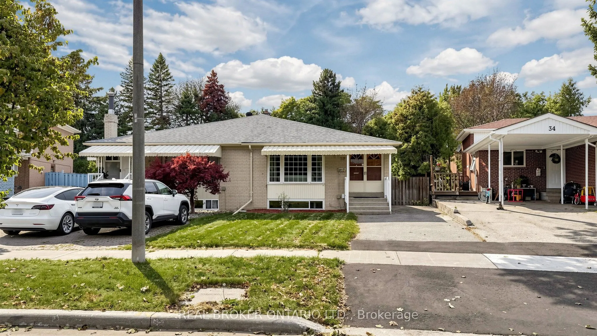 32 Cairnside Crescent