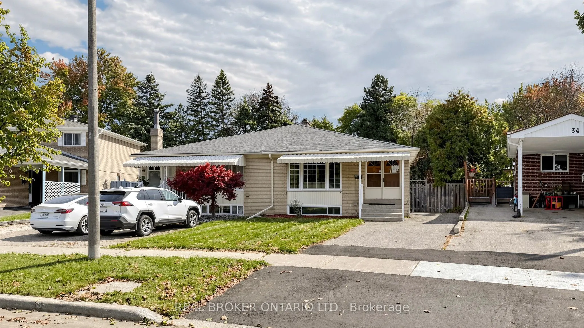 32 Cairnside Crescent