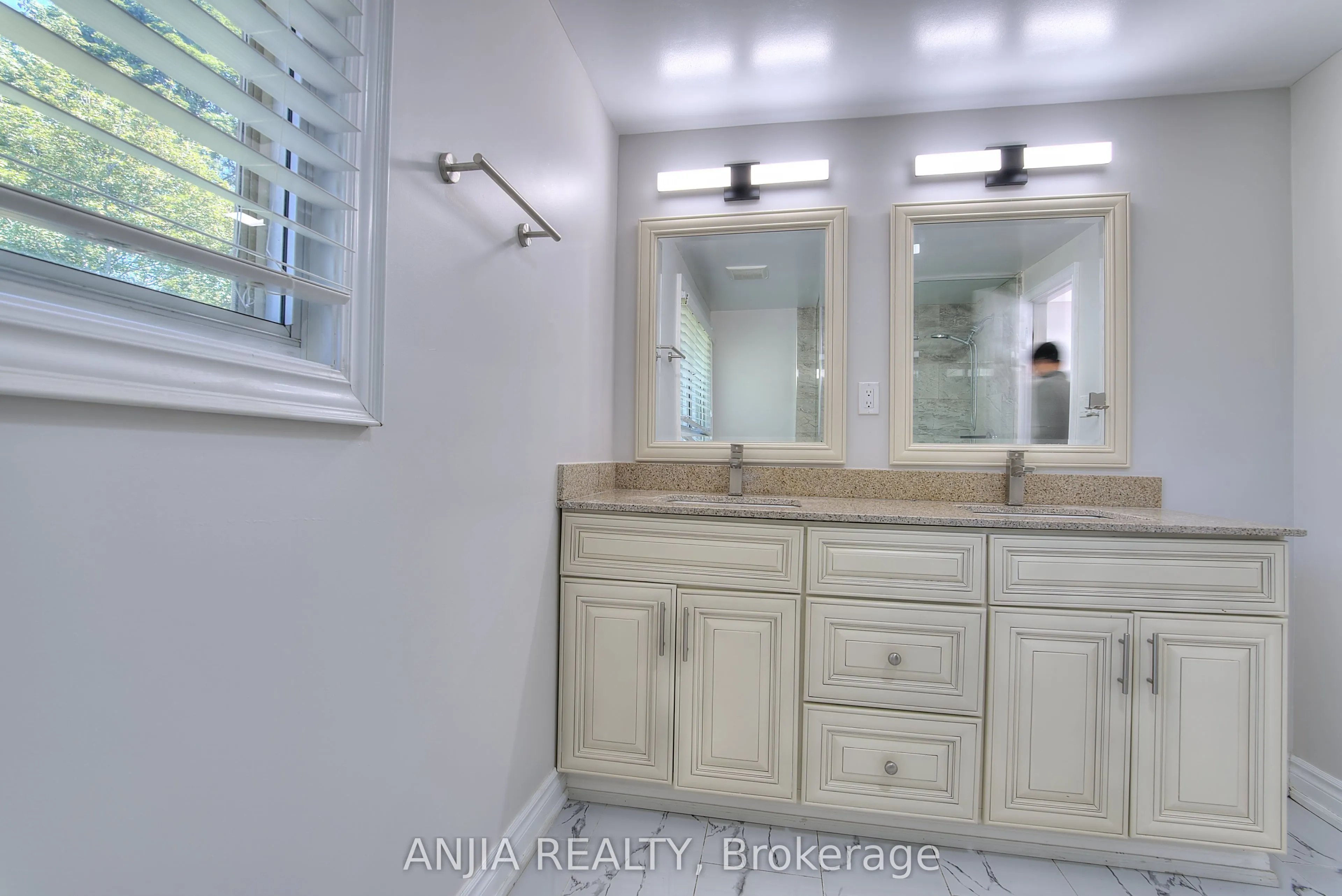 14 Cherrystone Drive