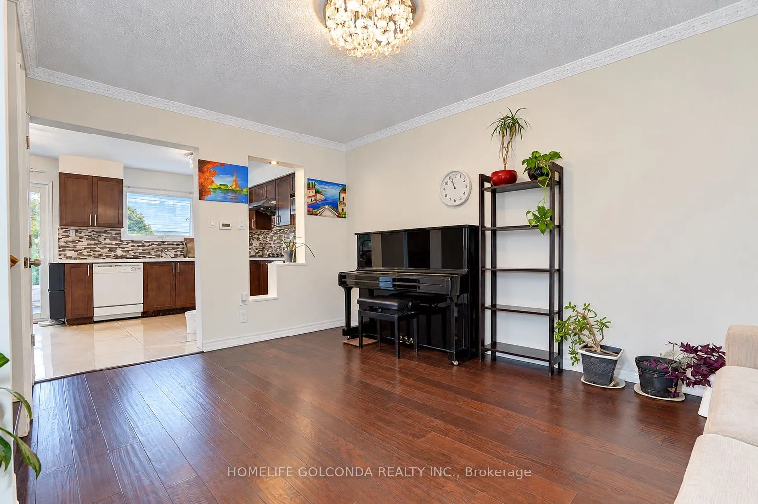 258 Hollyberry Trail