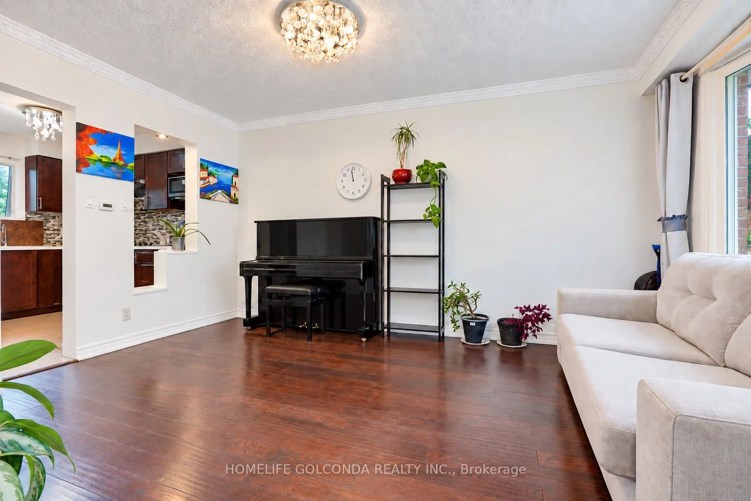 258 Hollyberry Trail