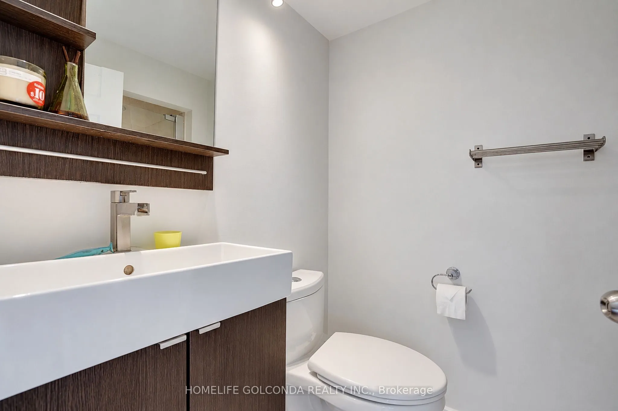 258 Hollyberry Trail