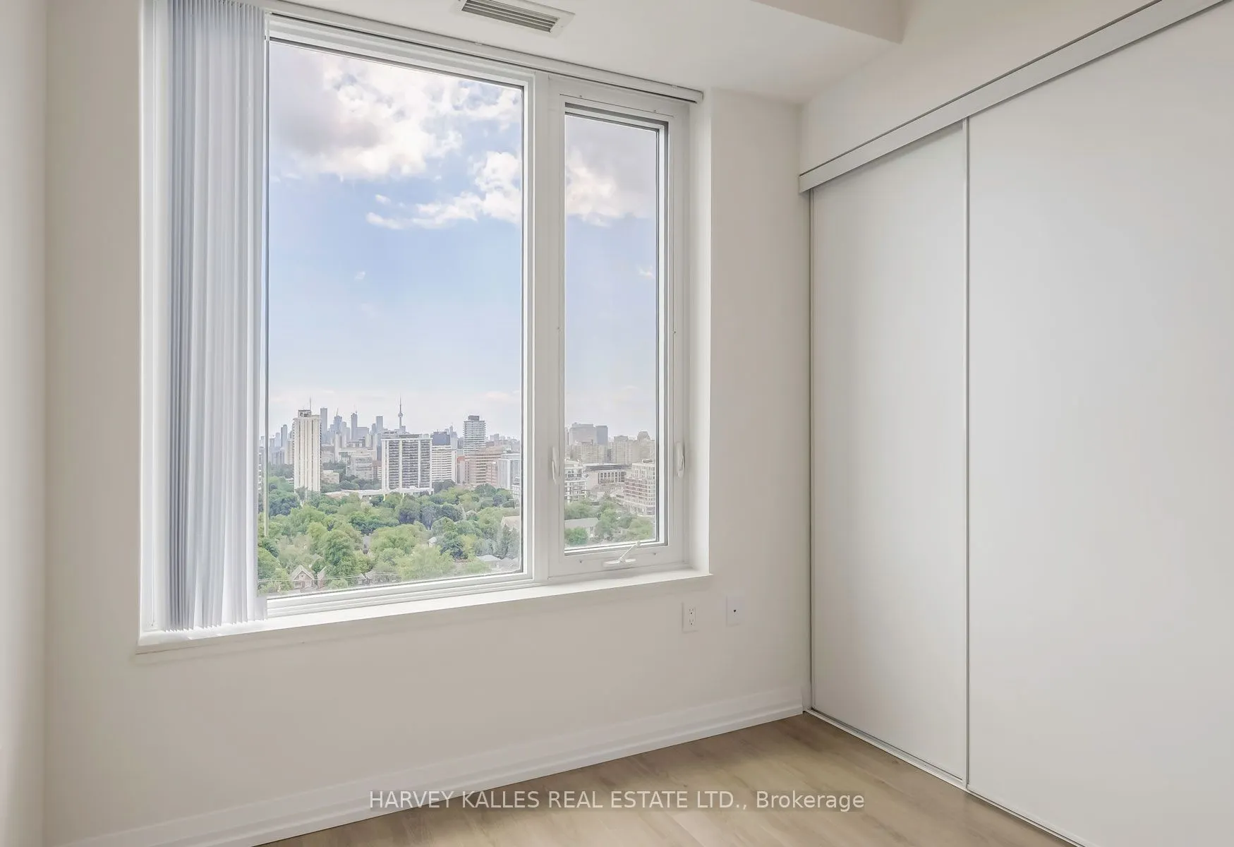 25 Holly Street #2209