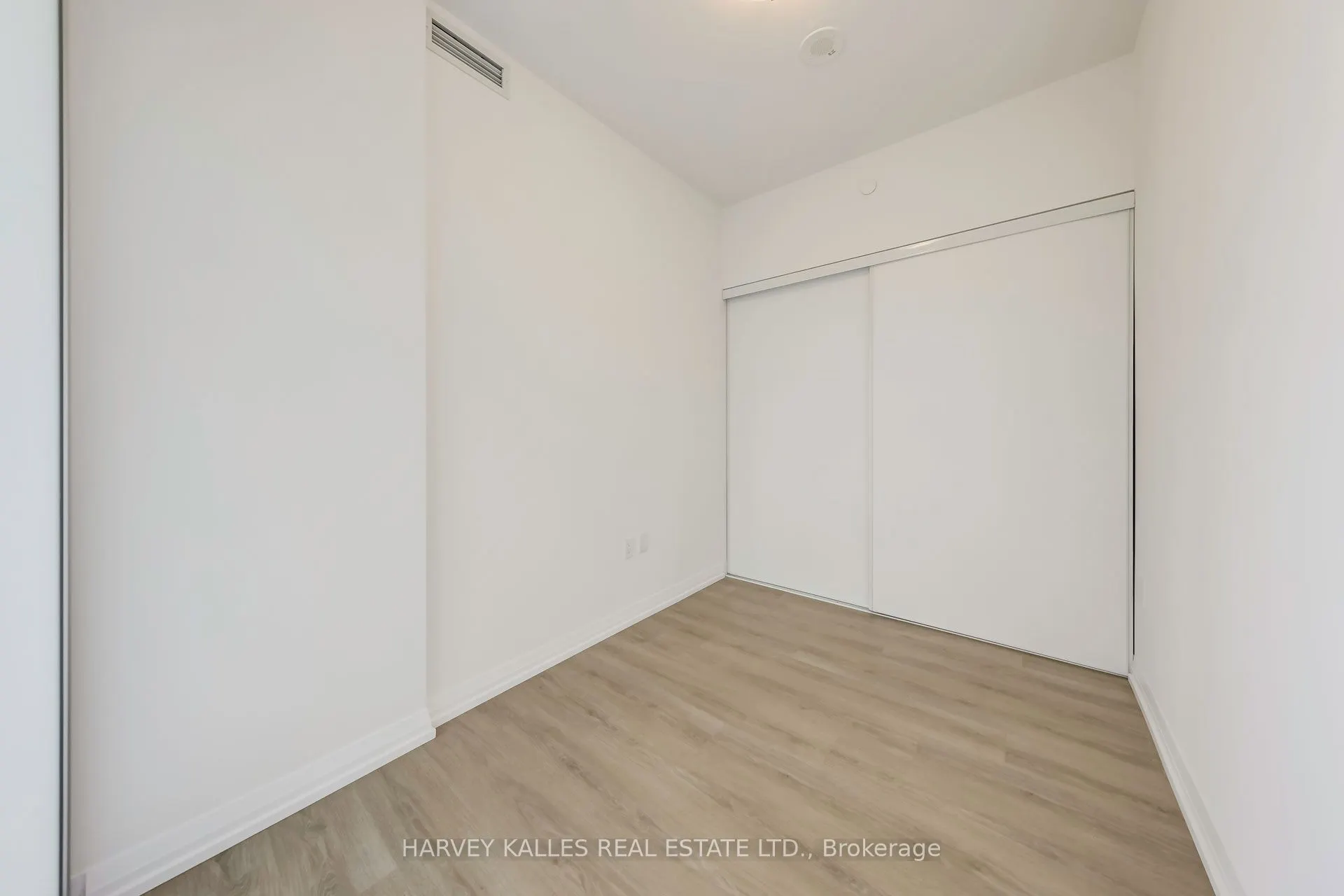 25 Holly Street #2209