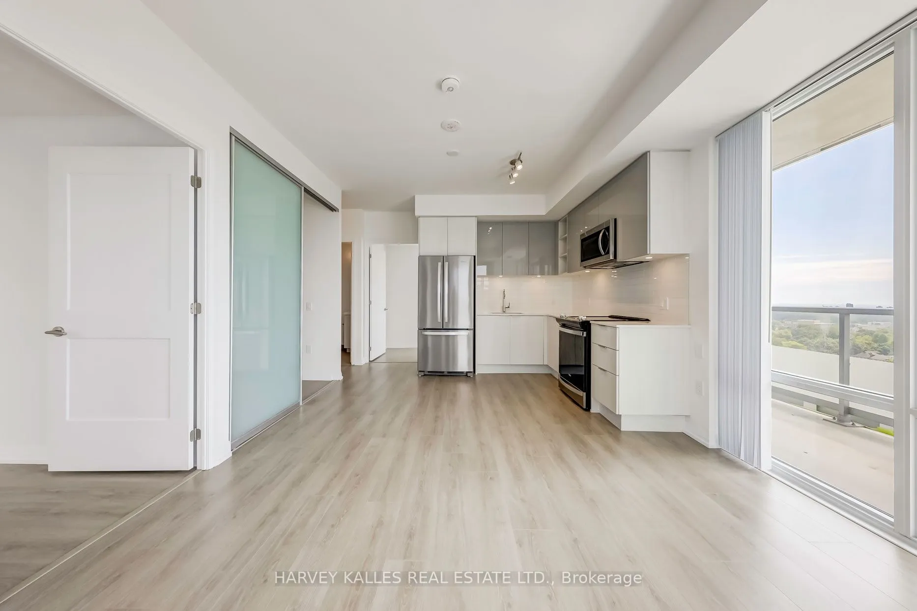25 Holly Street #2209