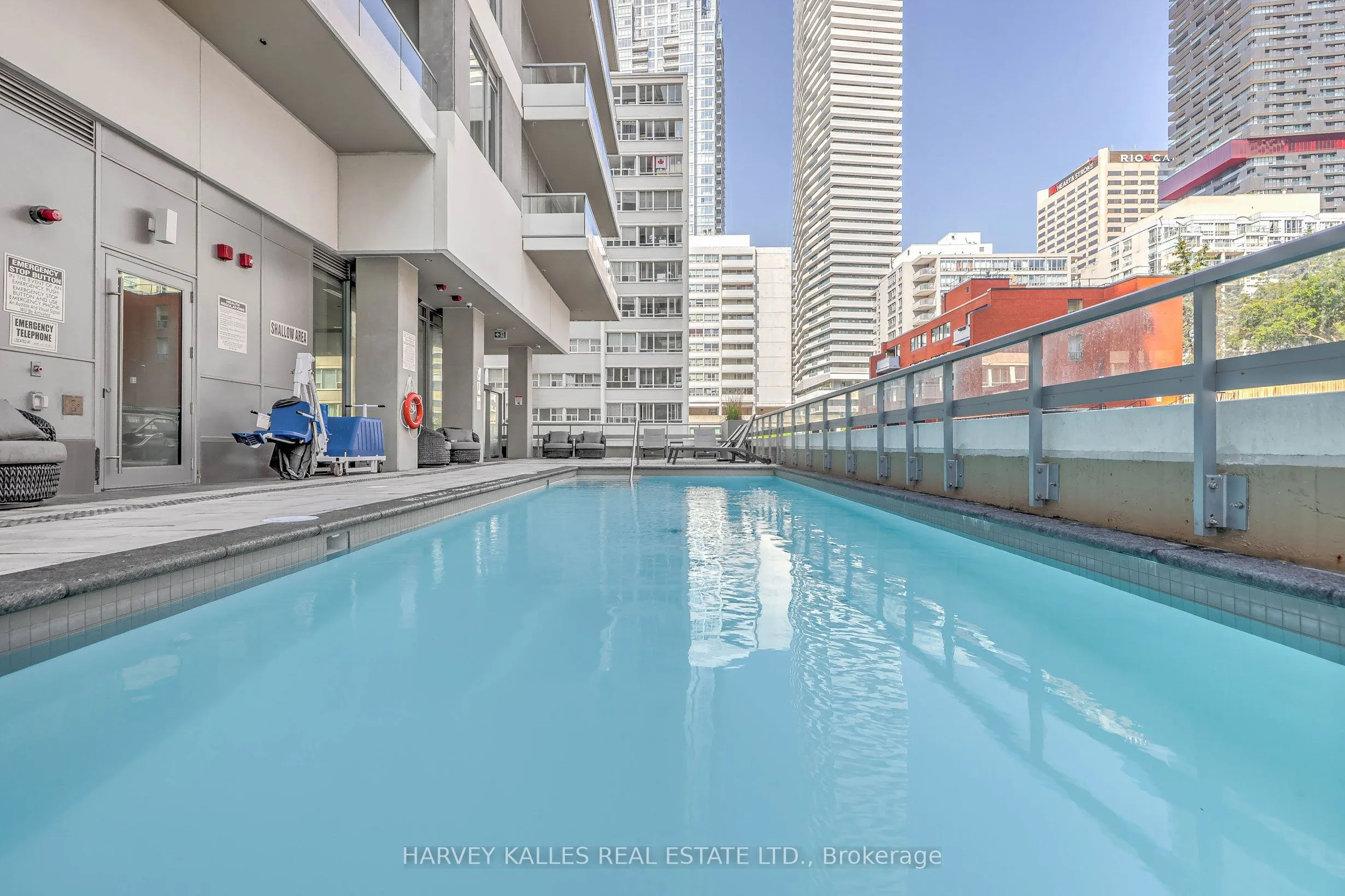 25 Holly Street #2209