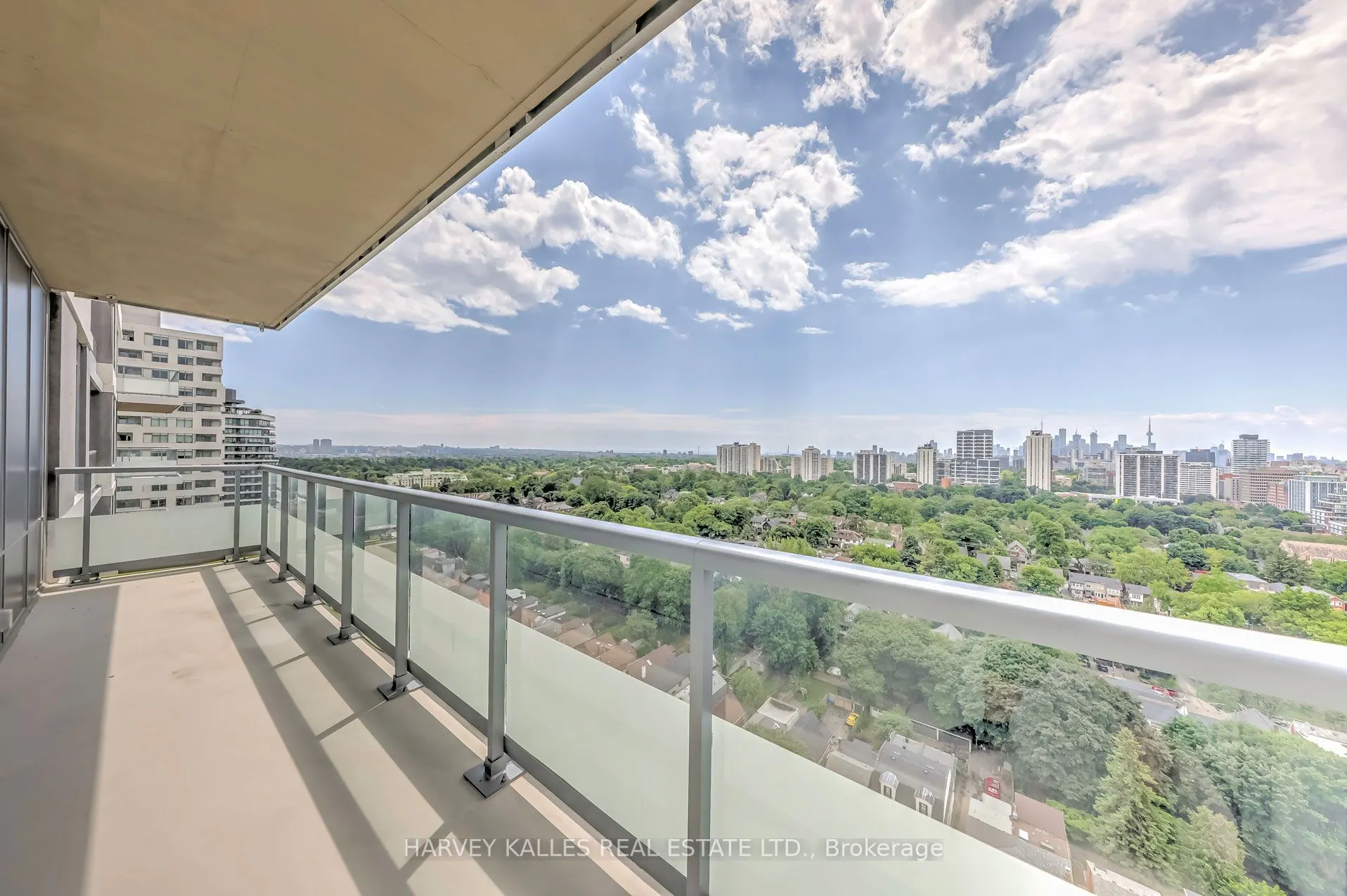 25 Holly Street #2209