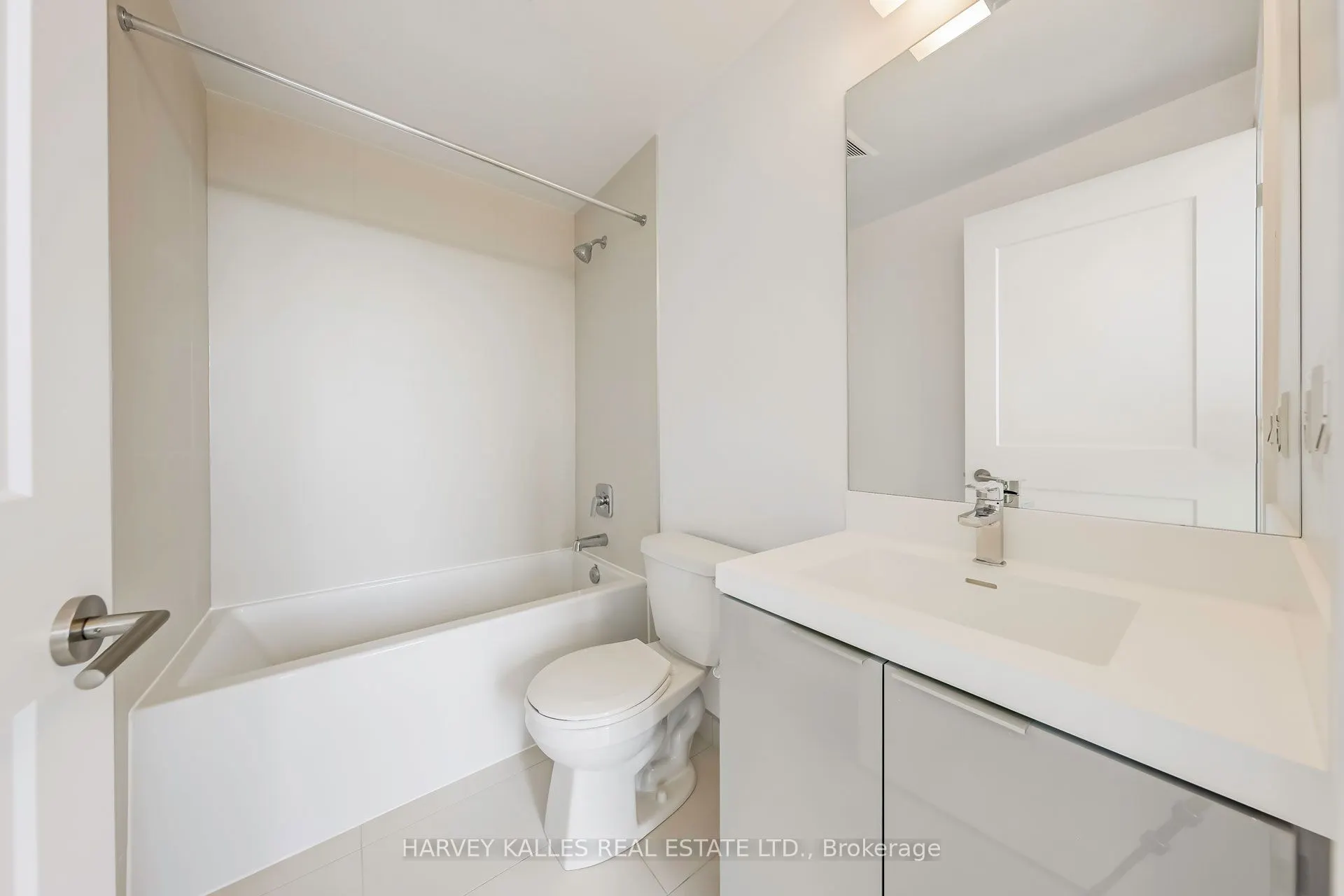 25 Holly Street #2209