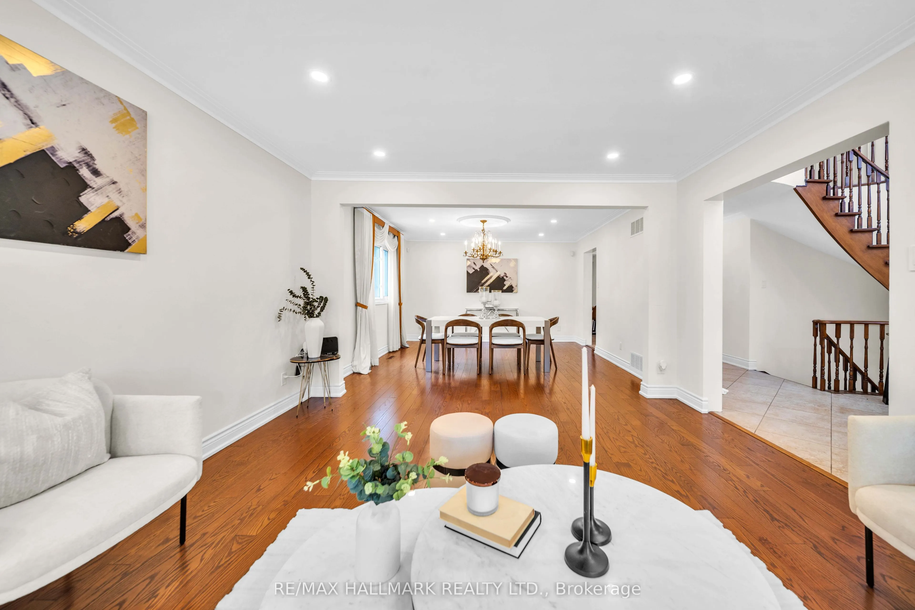17 Twin Circle Court