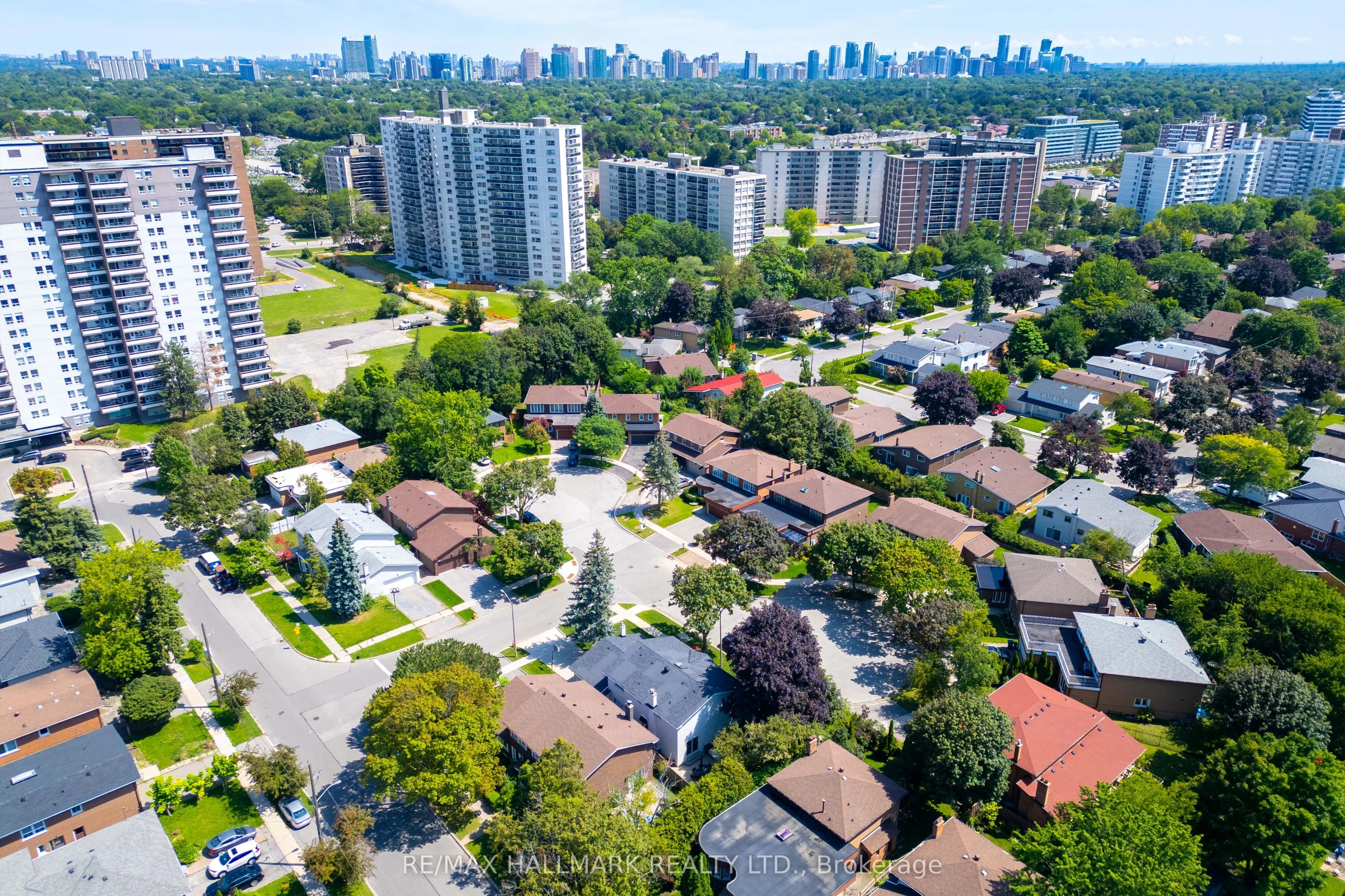 17 Twin Circle Court
