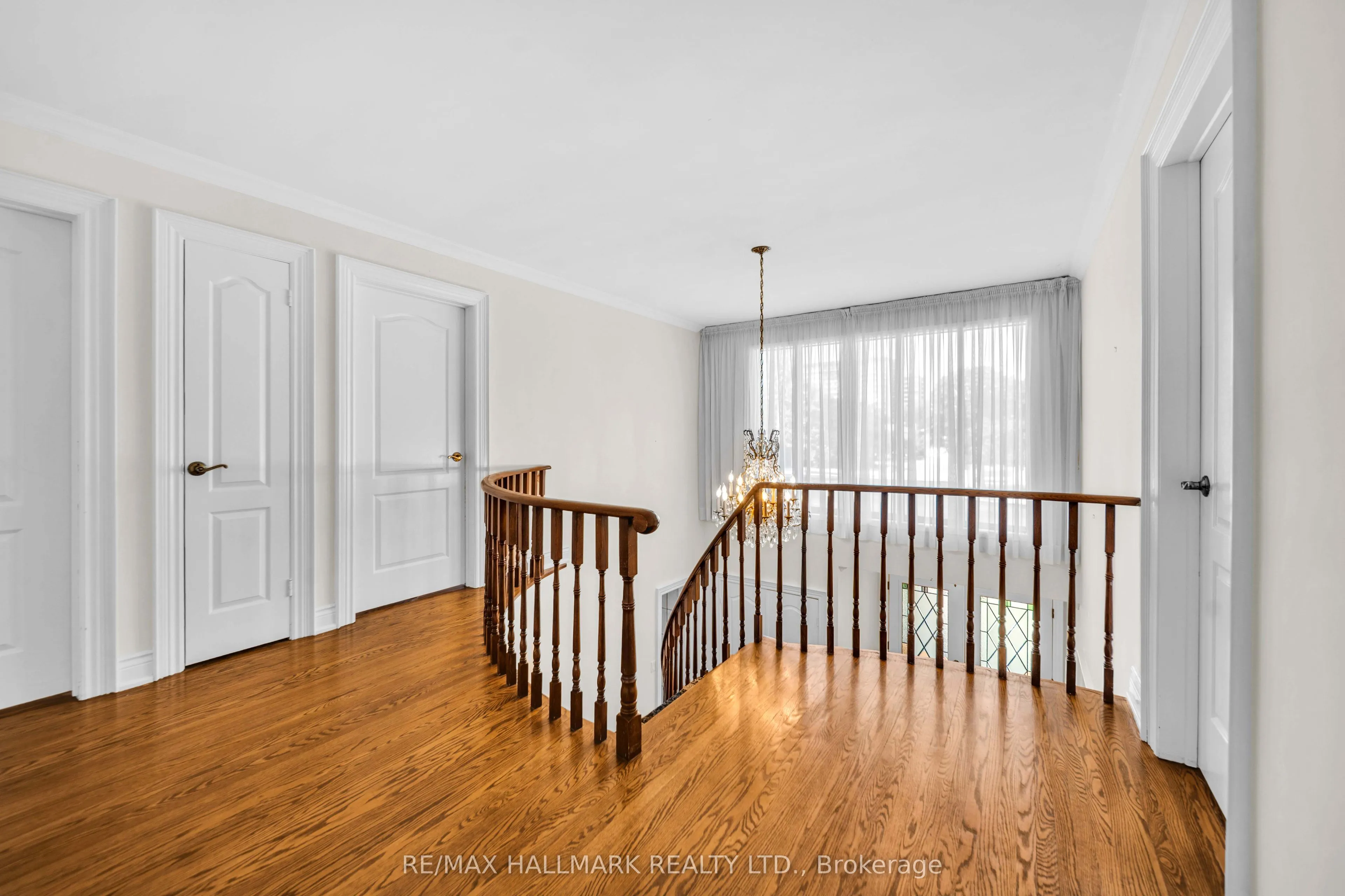 17 Twin Circle Court