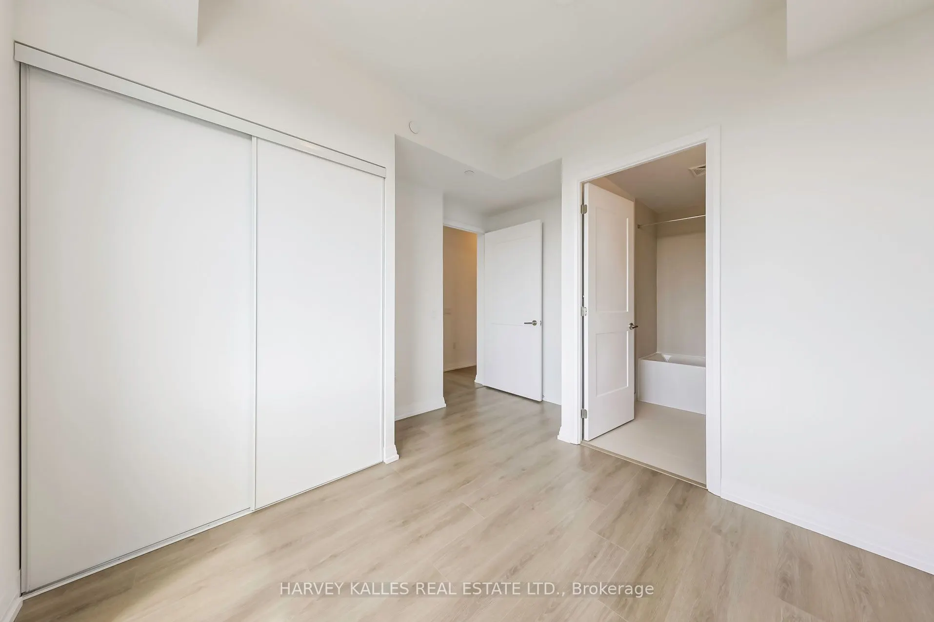 25 Holly Street #2209