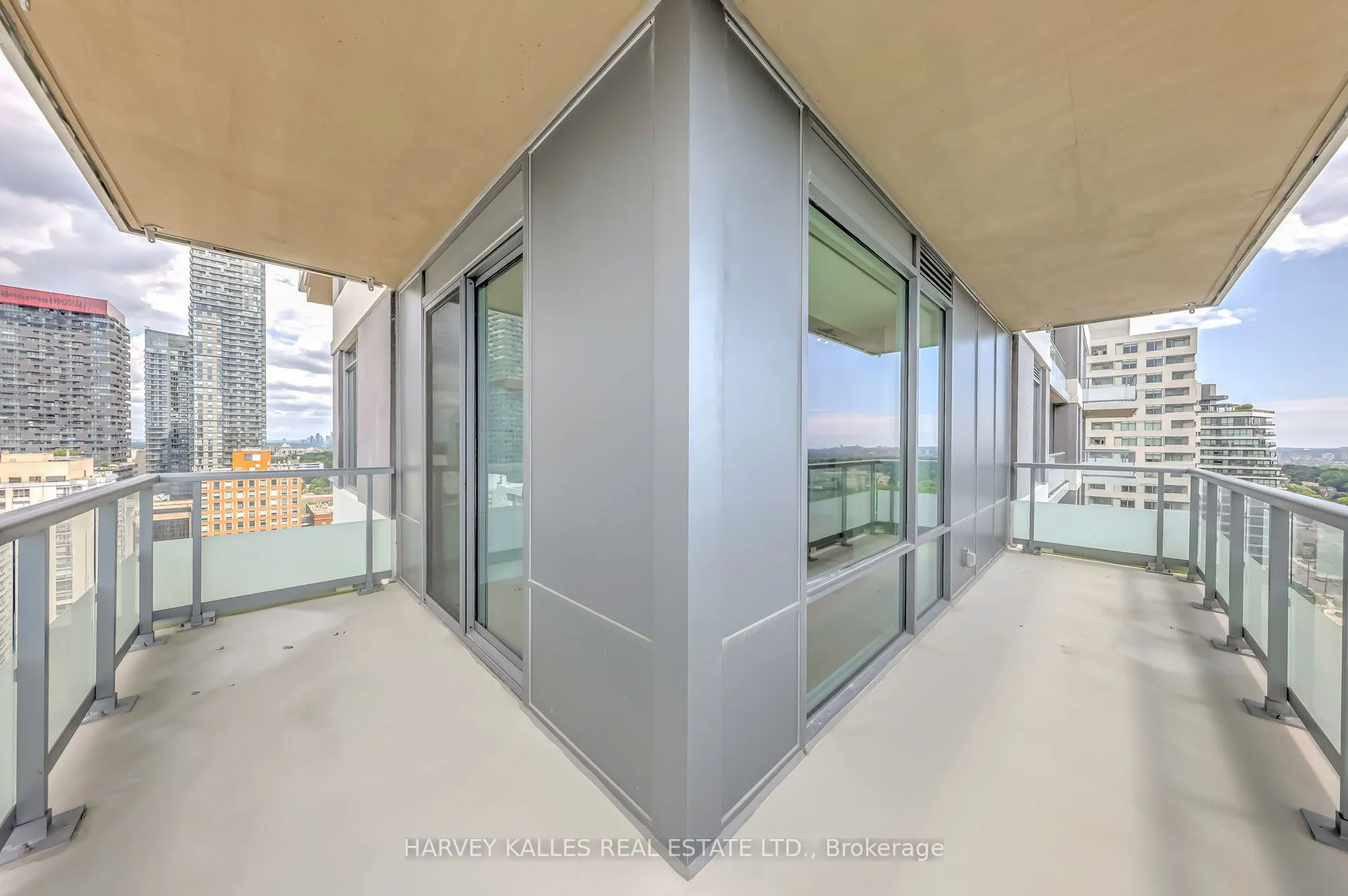 25 Holly Street #2209