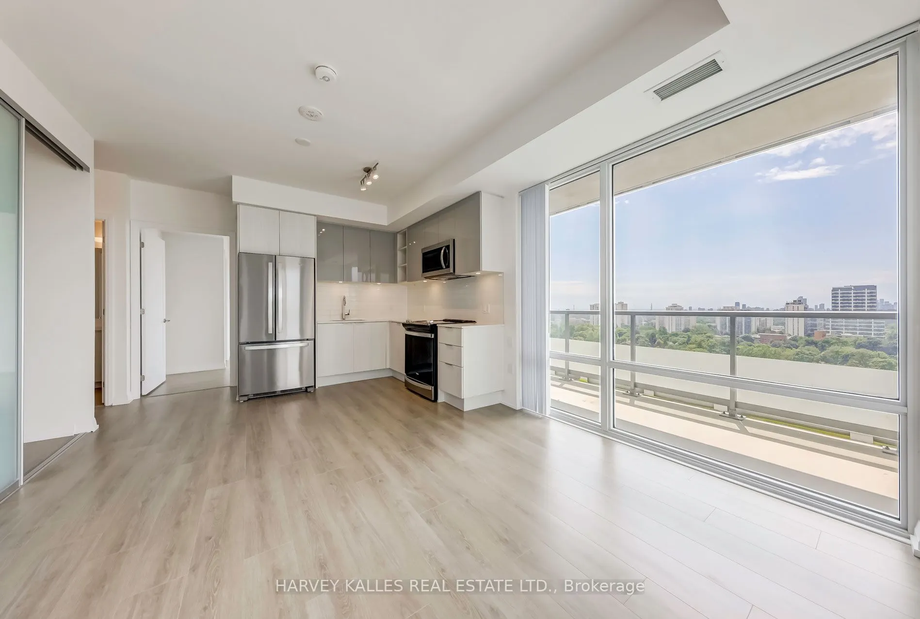 25 Holly Street #2209
