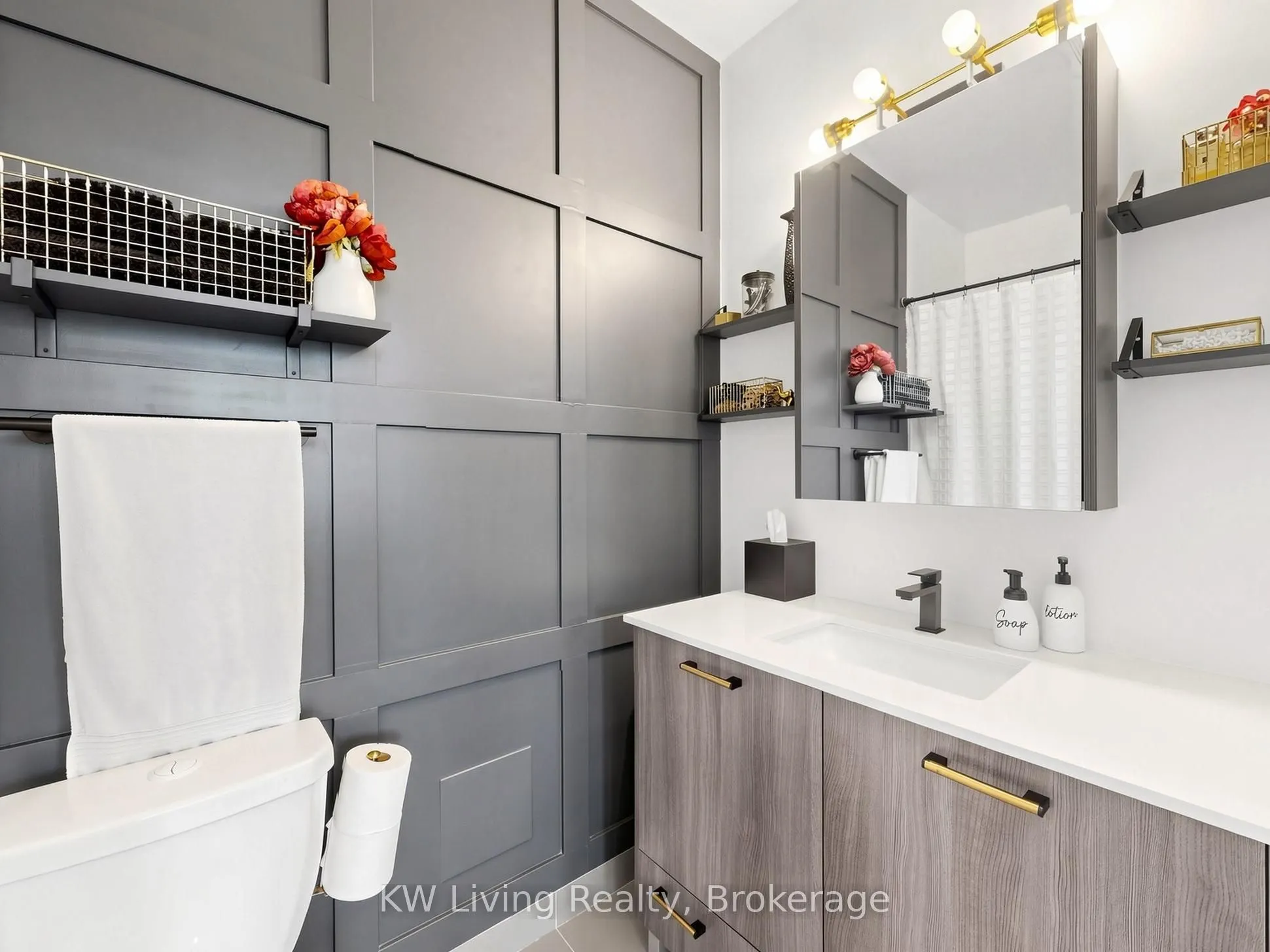 11 Lillian Street #406
