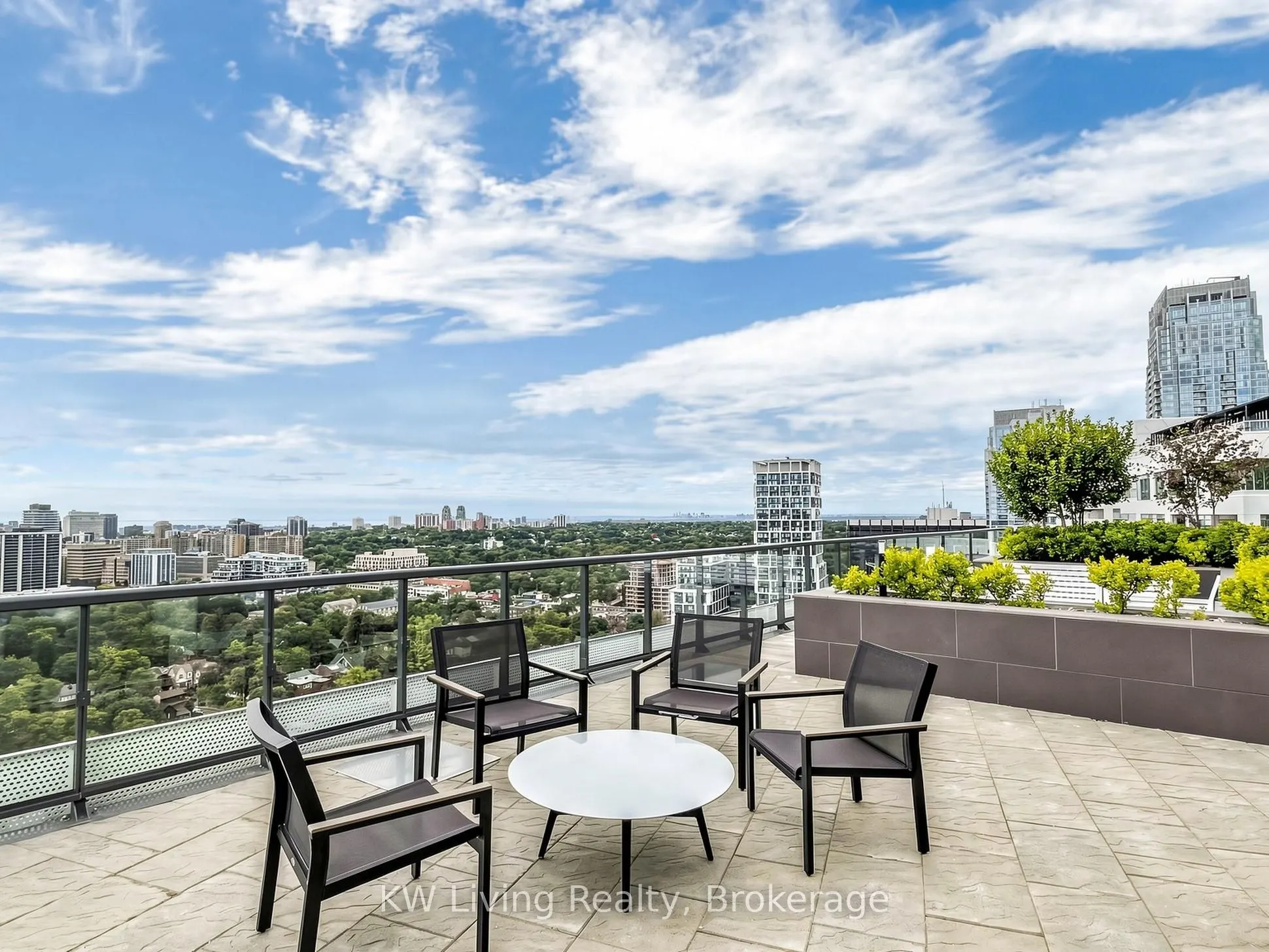 11 Lillian Street #406