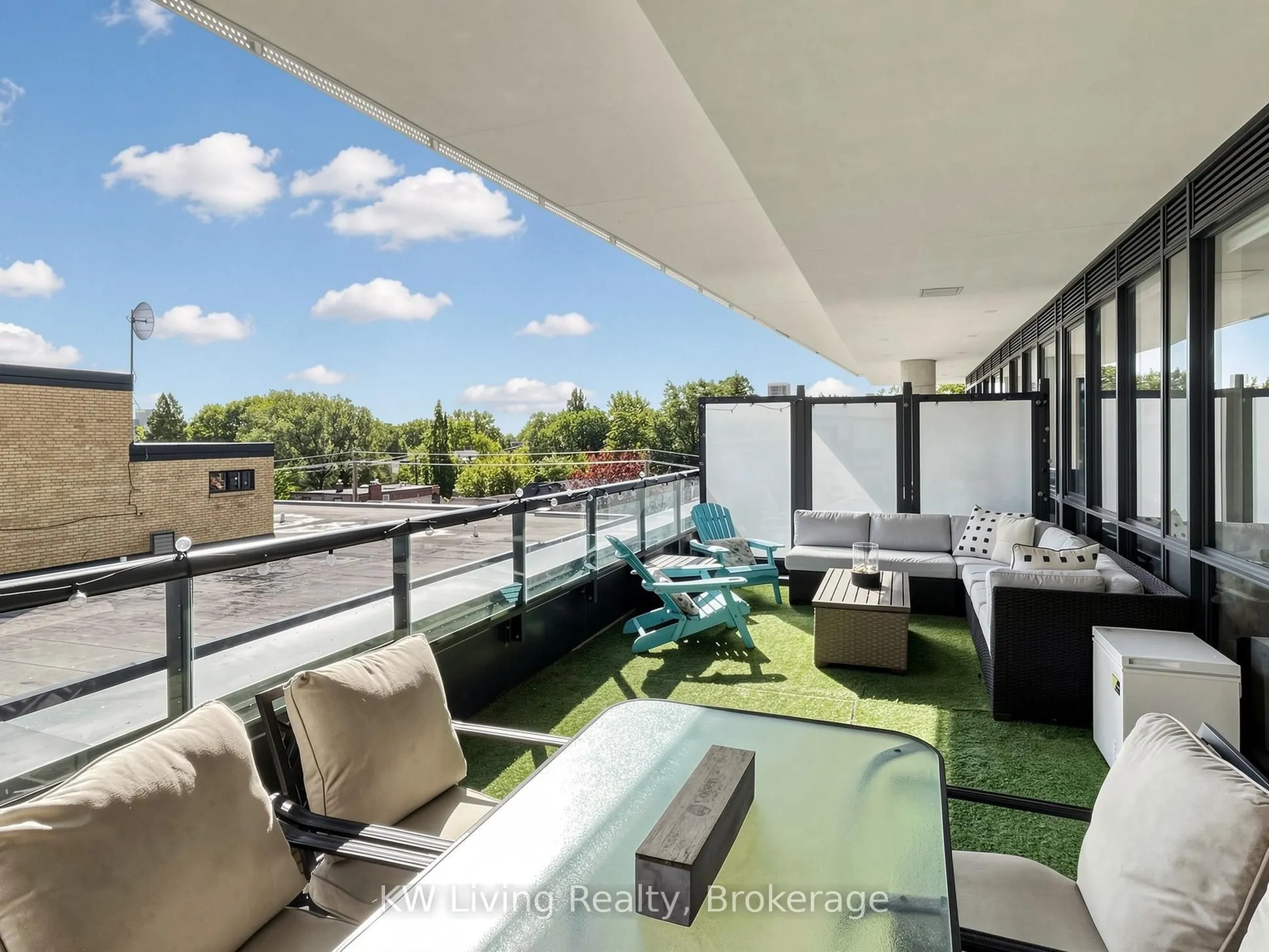 11 Lillian Street #406