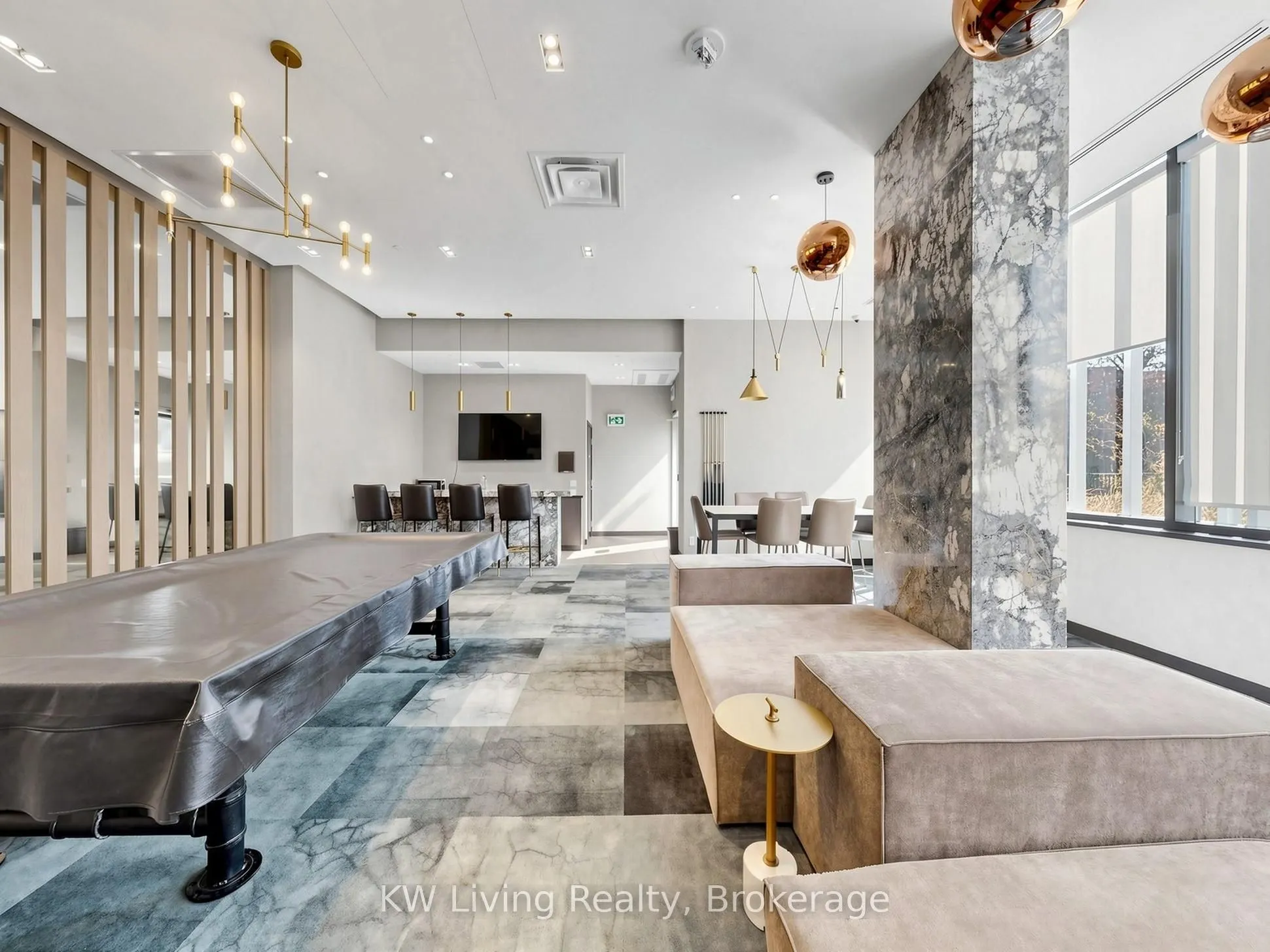 11 Lillian Street #406