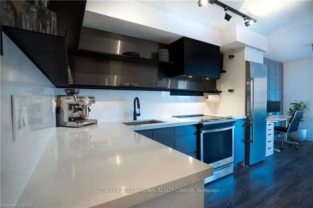 775 King Street W #430