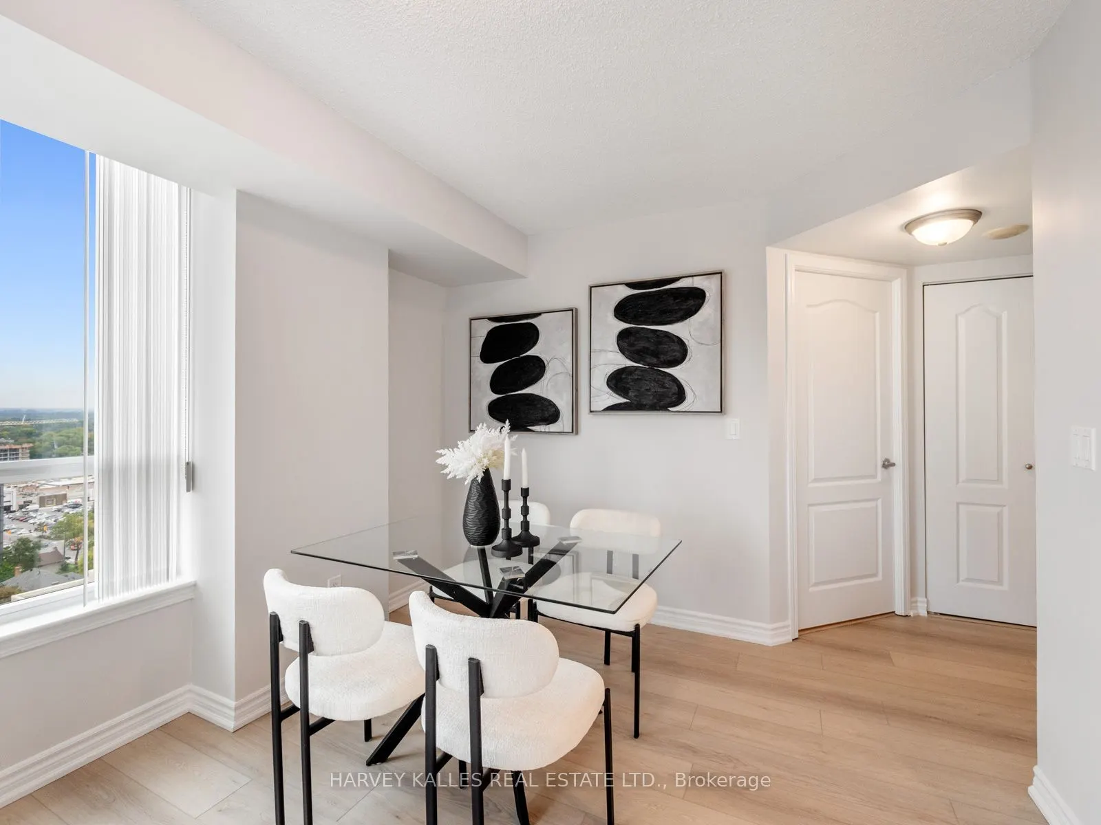 17 Barberry Place #1814
