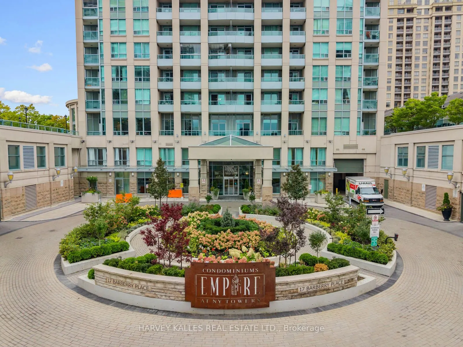 17 Barberry Place #1814