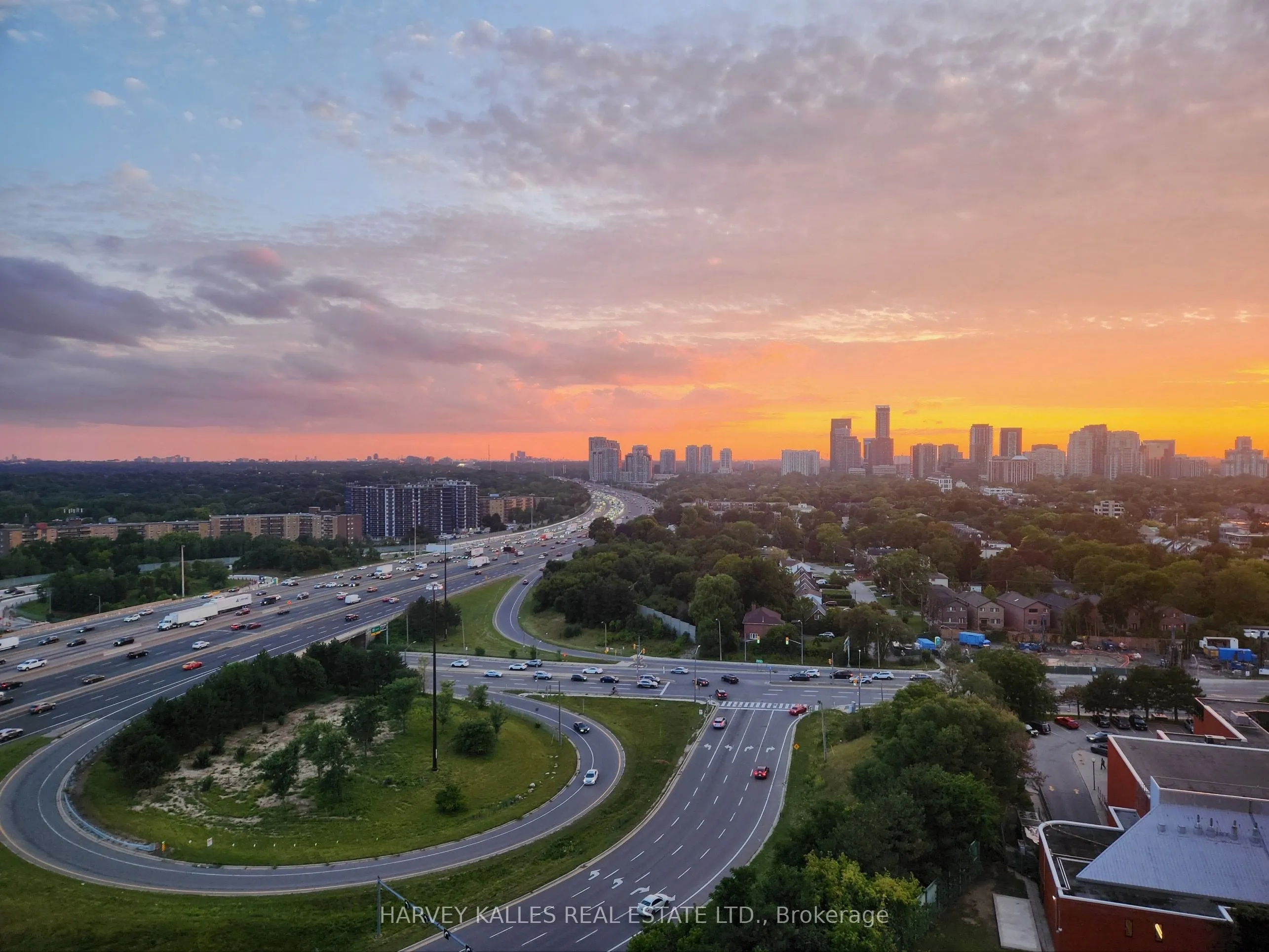 17 Barberry Place #1814