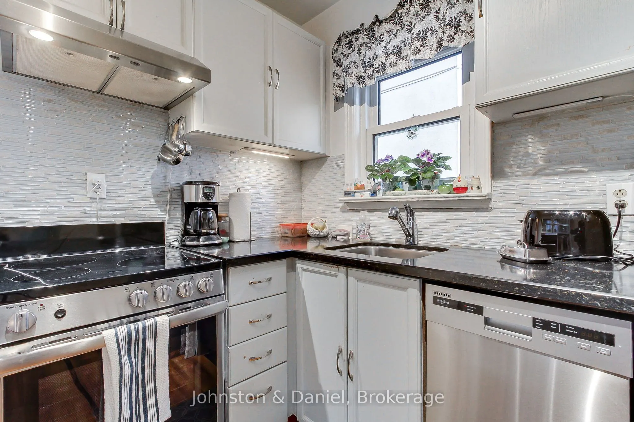 162 Donlea Drive