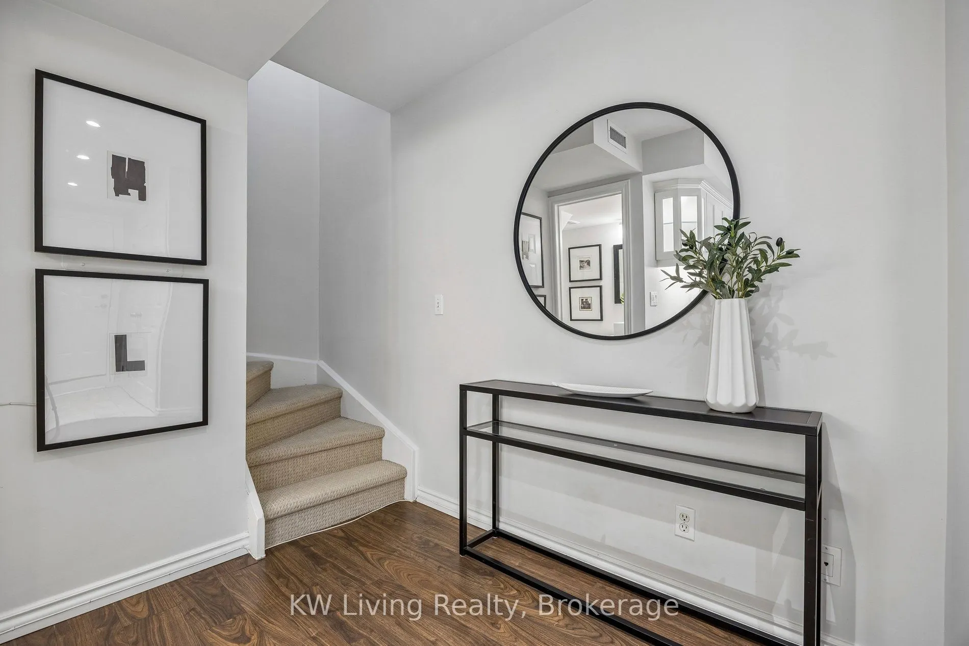 87 Lillian Street #3