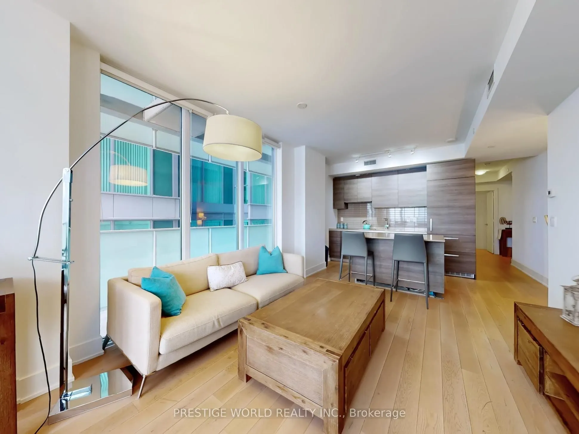 200 Bloor Street West Street W #1401