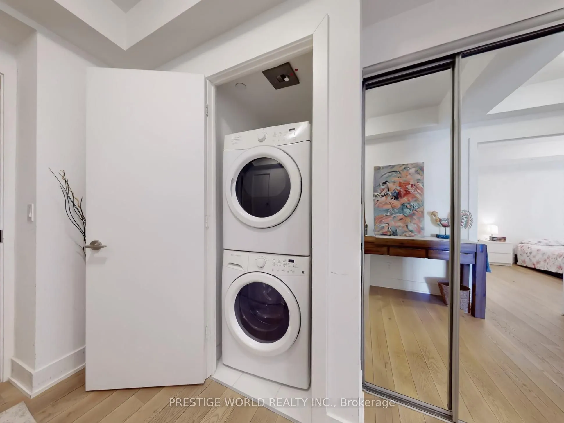 200 Bloor Street West Street W #1401