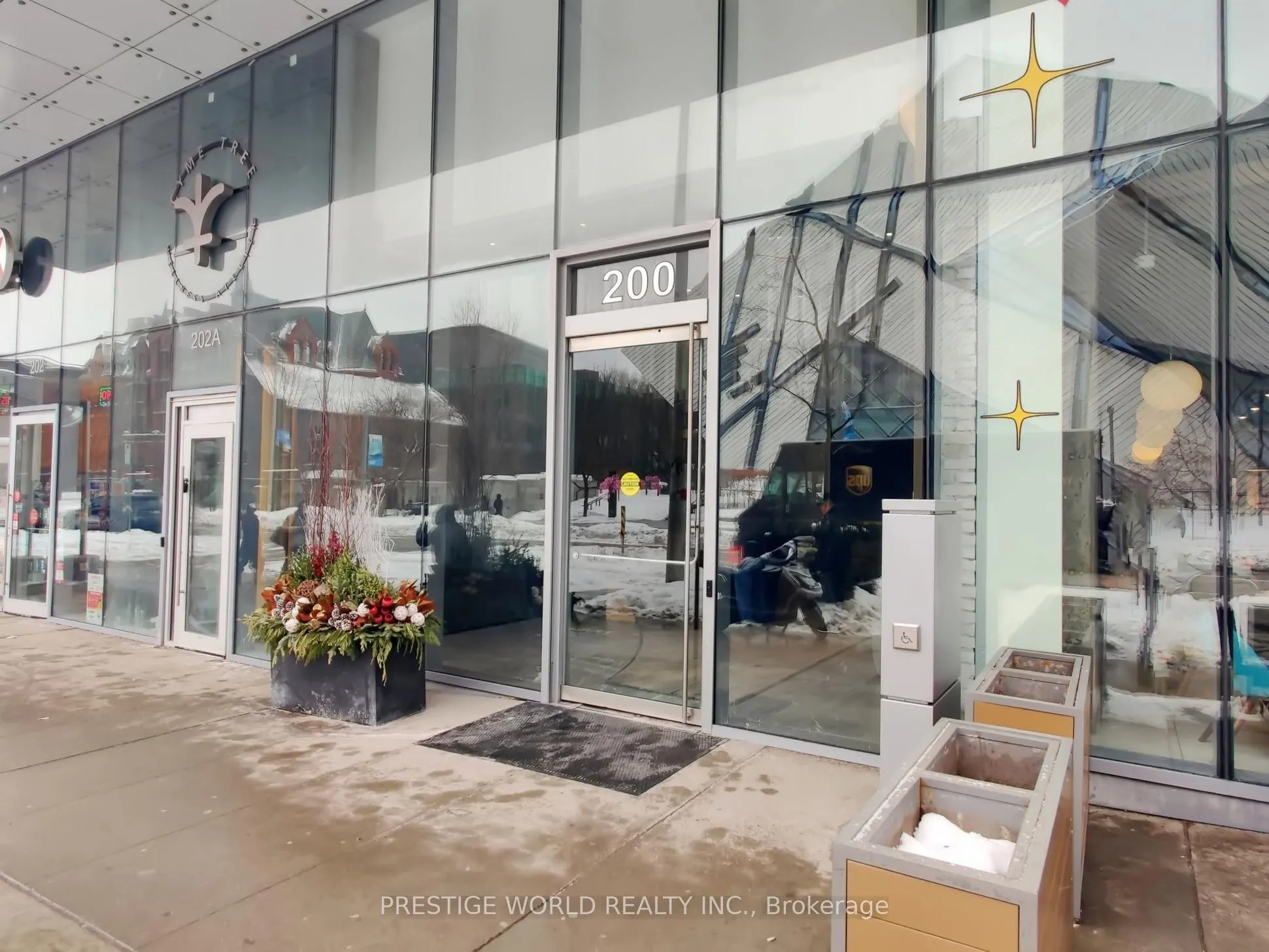 200 Bloor Street West Street W #1401