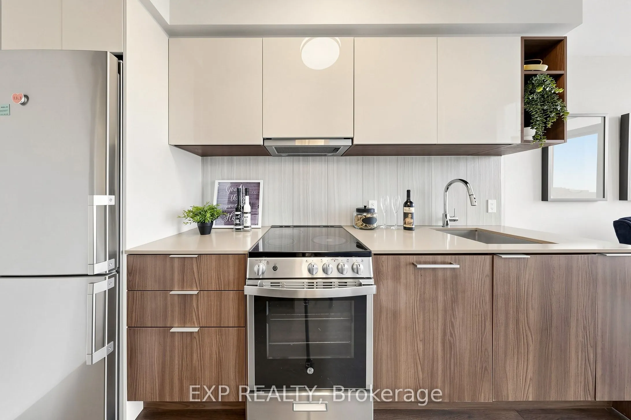 31 Tippett Road #611