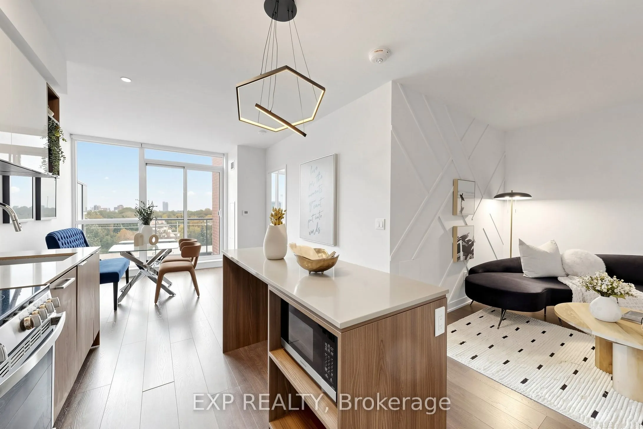 31 Tippett Road #611