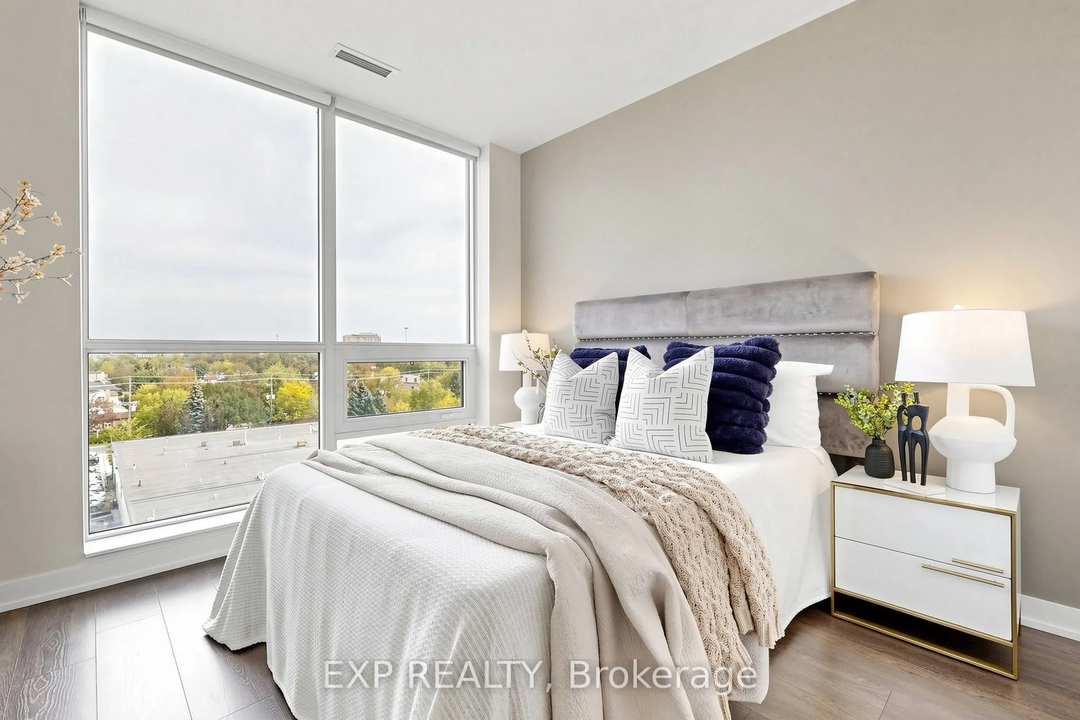 31 Tippett Road #611