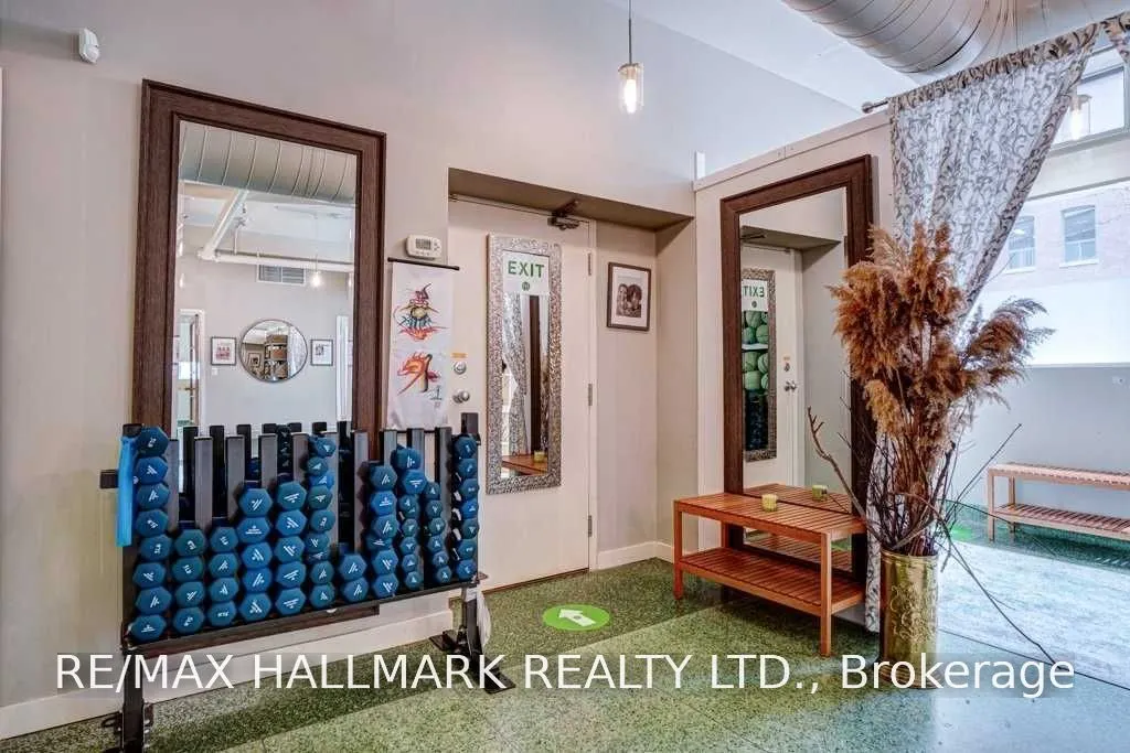 80 Sherbourne Street #106
