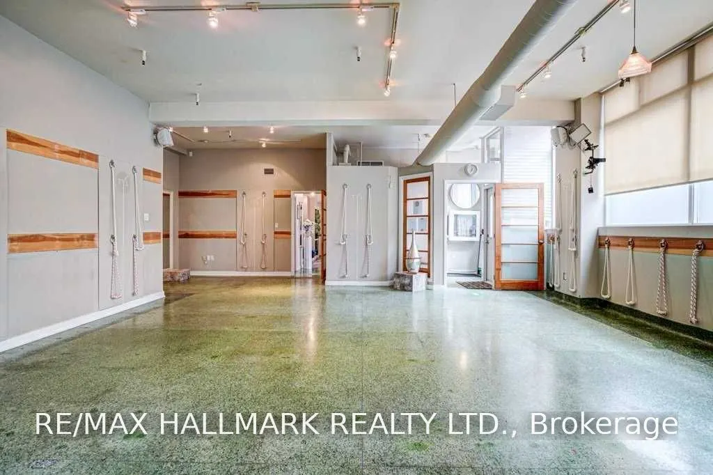 80 Sherbourne Street #106