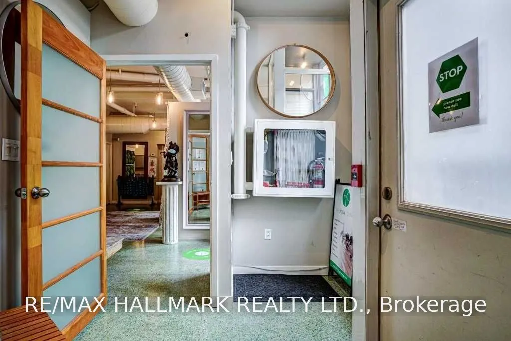 80 Sherbourne Street #106