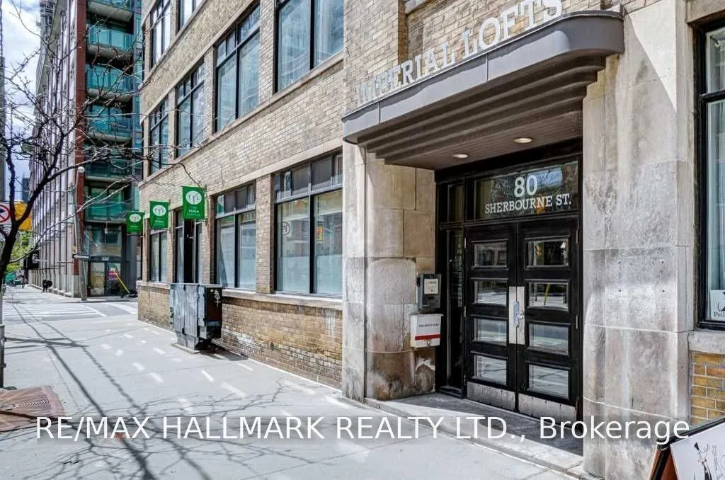 80 Sherbourne Street #106