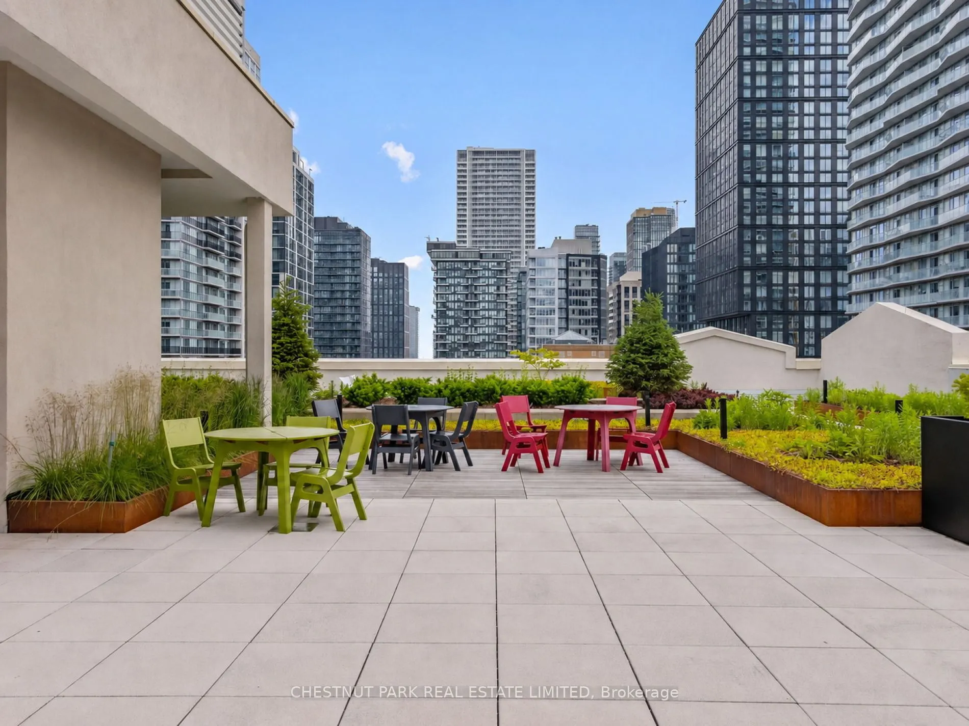 155 Dalhousie Street #801