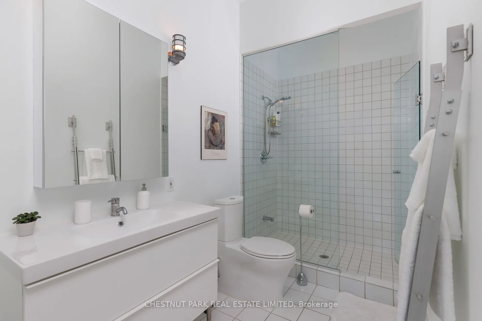 155 Dalhousie Street #801