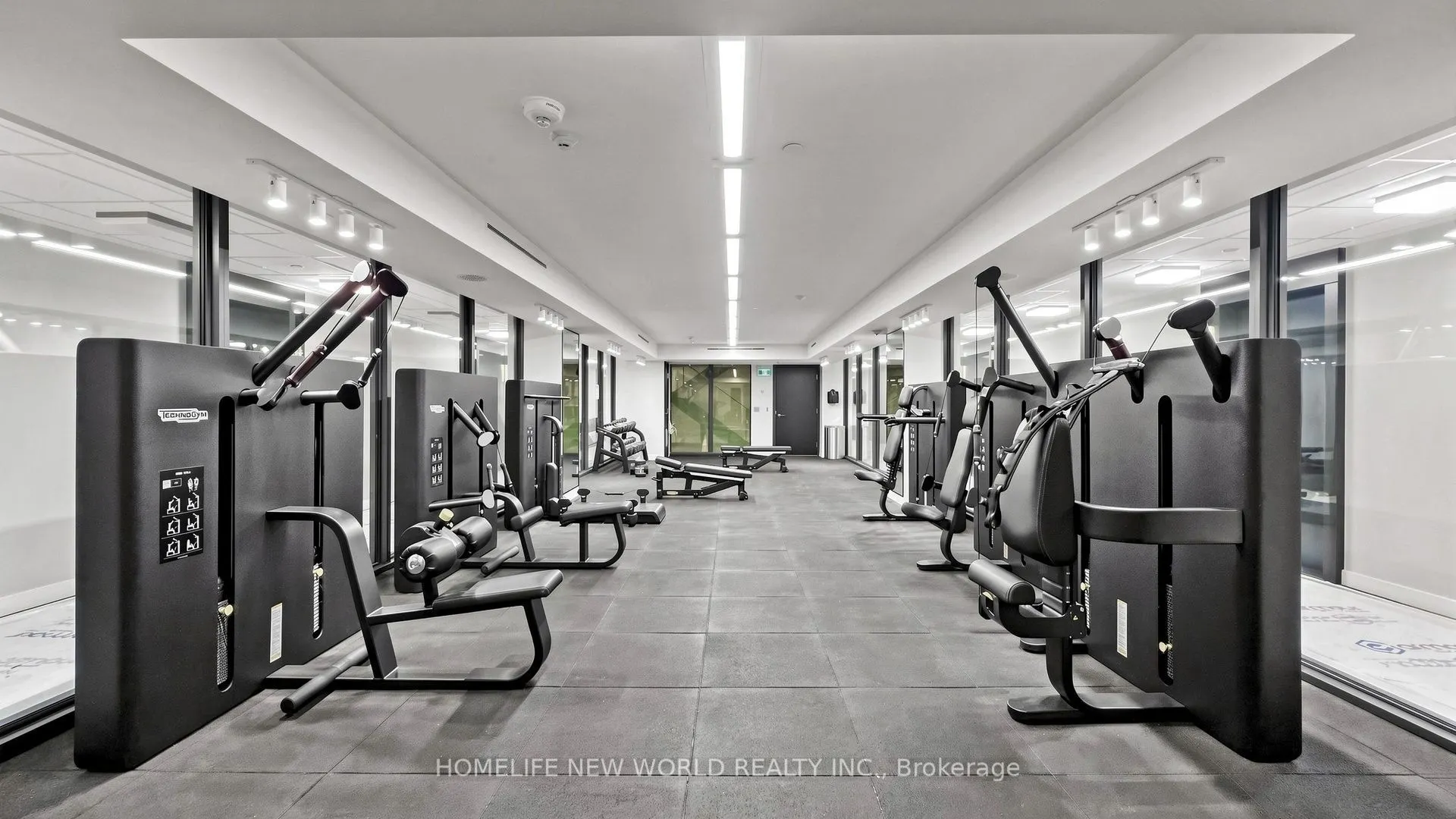 158 Front Street E #813