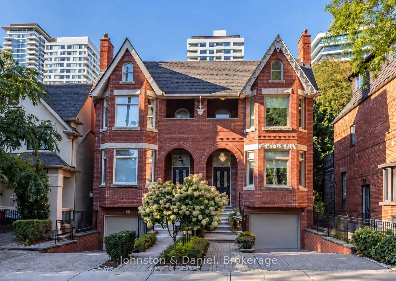 152 Hillsdale Avenue E