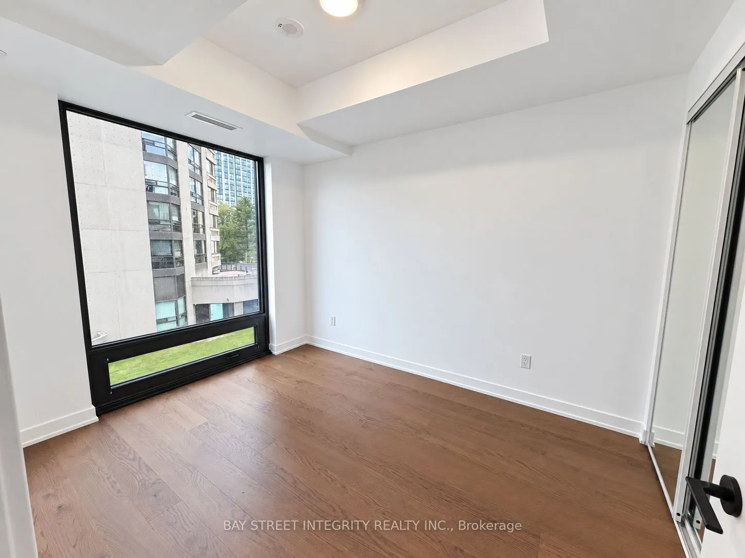 91 Montclair Avenue #733