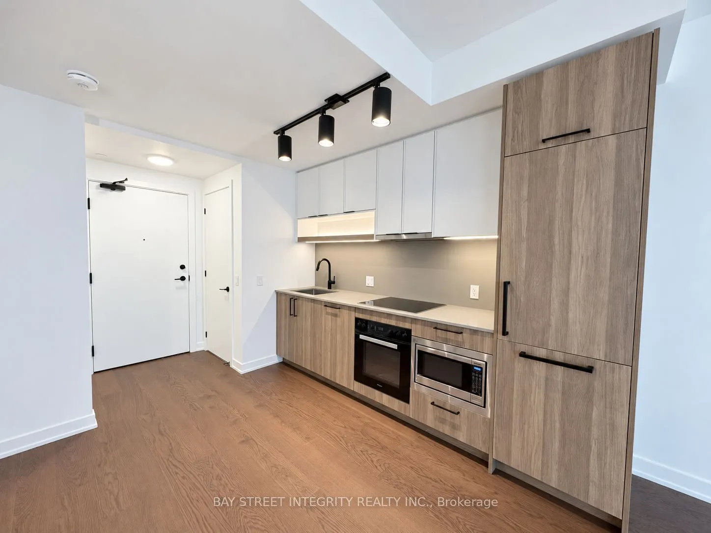 91 Montclair Avenue #733