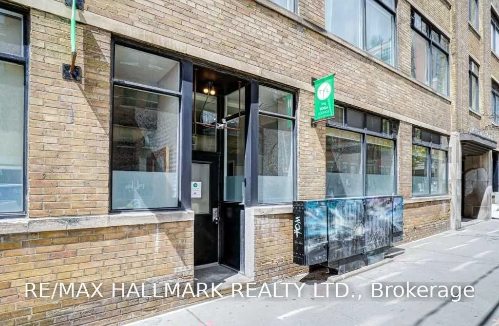 80 Sherbourne Street #106
