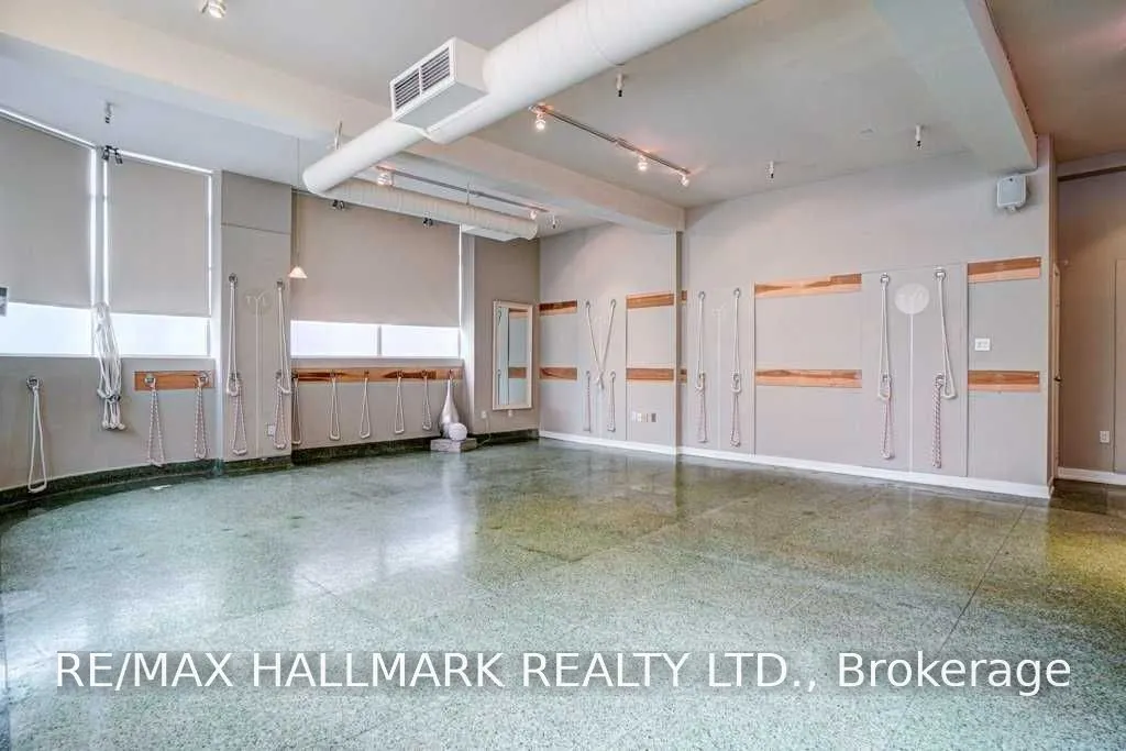 80 Sherbourne Street #106